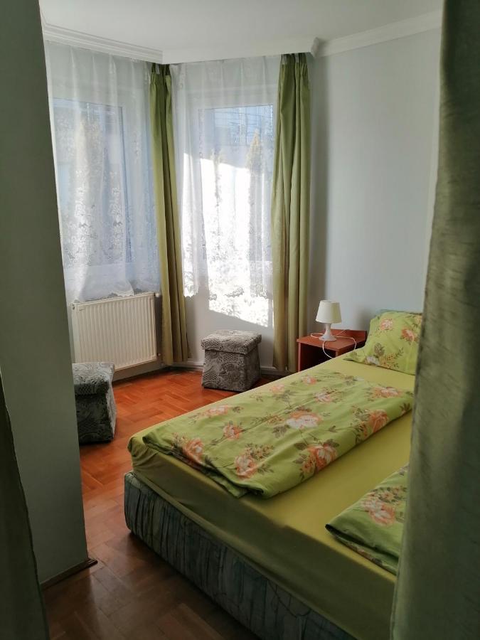 Apartman Pavai Hajdúszoboszló 外观 照片