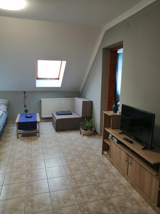 Apartman Pavai Hajdúszoboszló 外观 照片